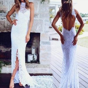 White wedding gown size 2-4.